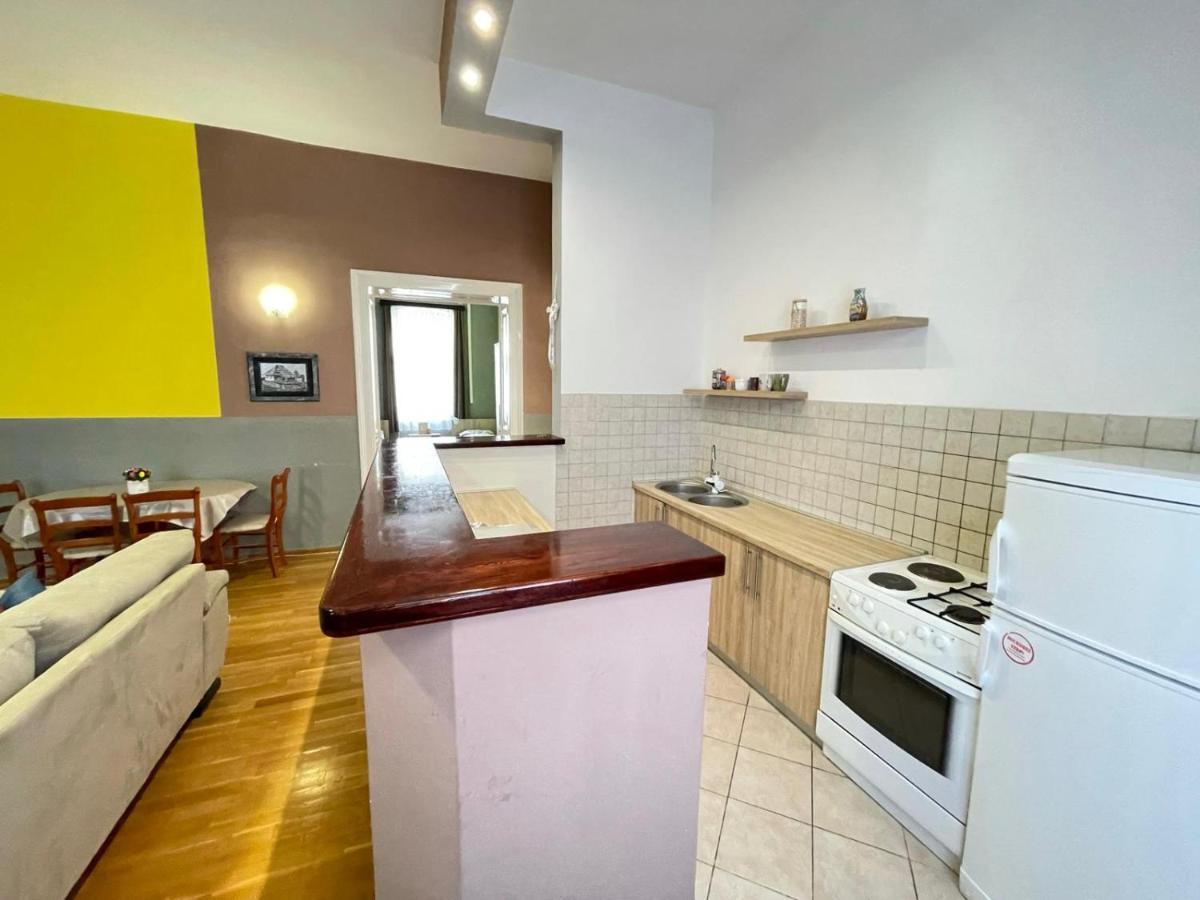 Apartment Pangea Mostar Esterno foto